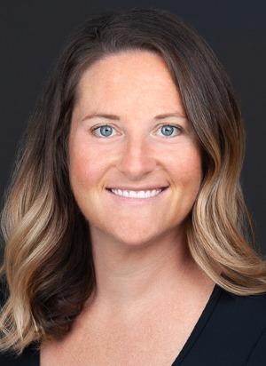 Head COACH | SAMANTHA BROXTERMAN